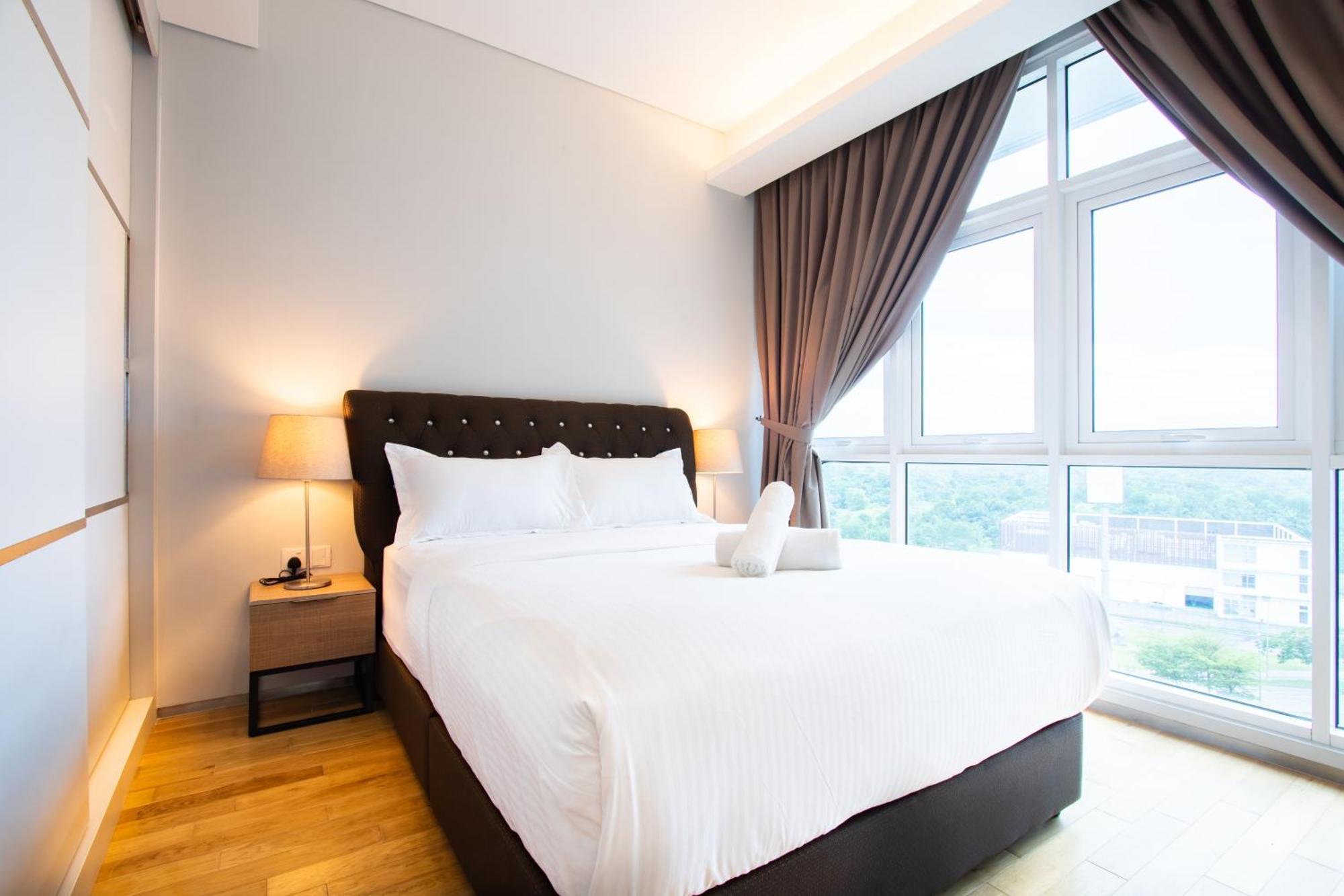 Pinetree Puteri Harbour @ Uha Apartment Нусаджая Екстериор снимка