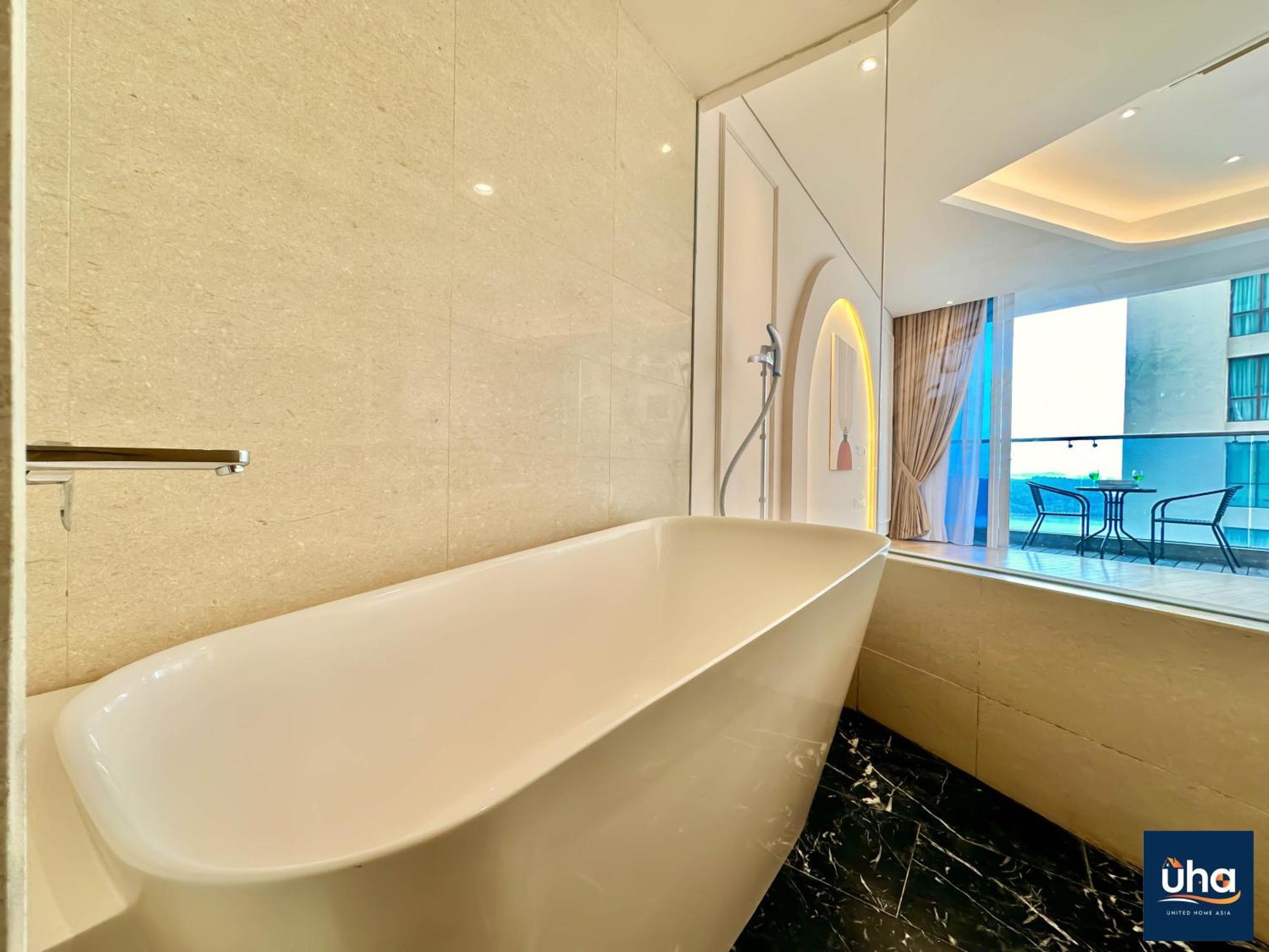Pinetree Puteri Harbour @ Uha Apartment Нусаджая Екстериор снимка