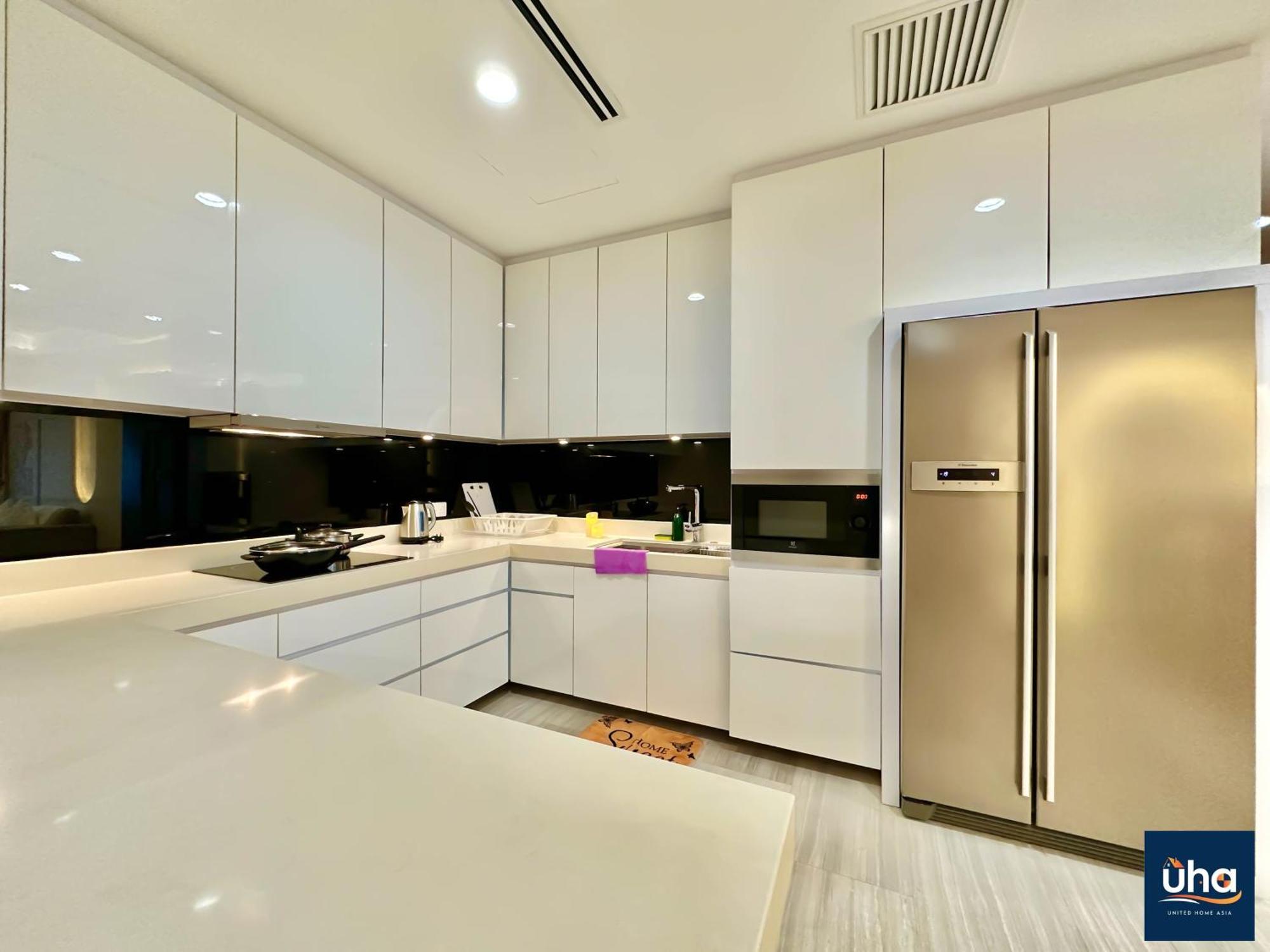 Pinetree Puteri Harbour @ Uha Apartment Нусаджая Екстериор снимка
