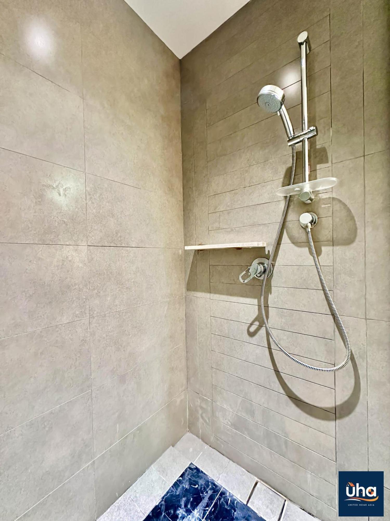 Pinetree Puteri Harbour @ Uha Apartment Нусаджая Екстериор снимка